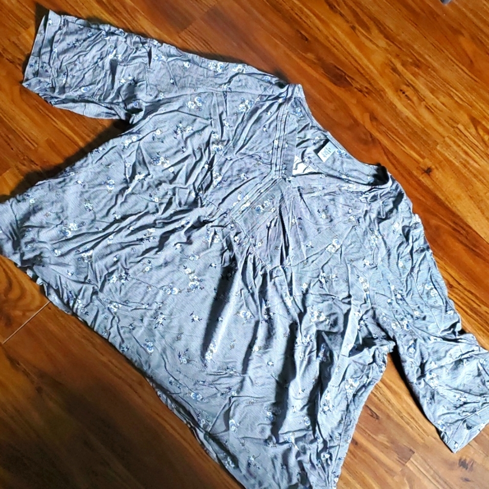 Catherine's 5x blouse